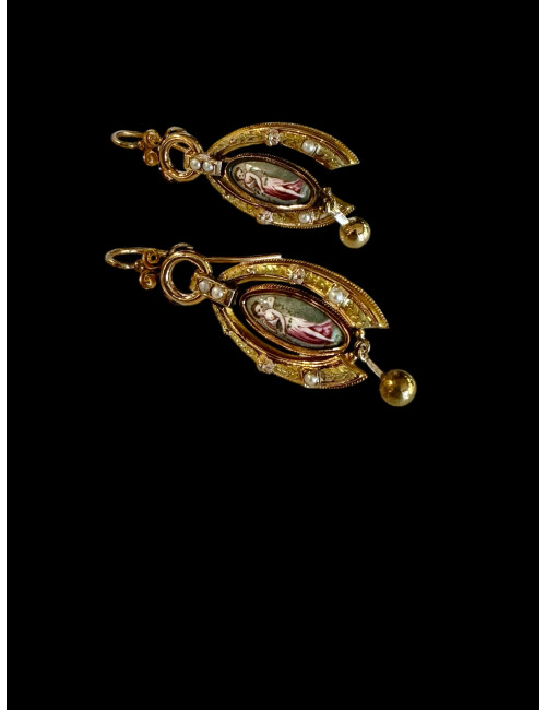 Pendants d'Oreilles En Or De Couleurs Et Porcelaine émaillée