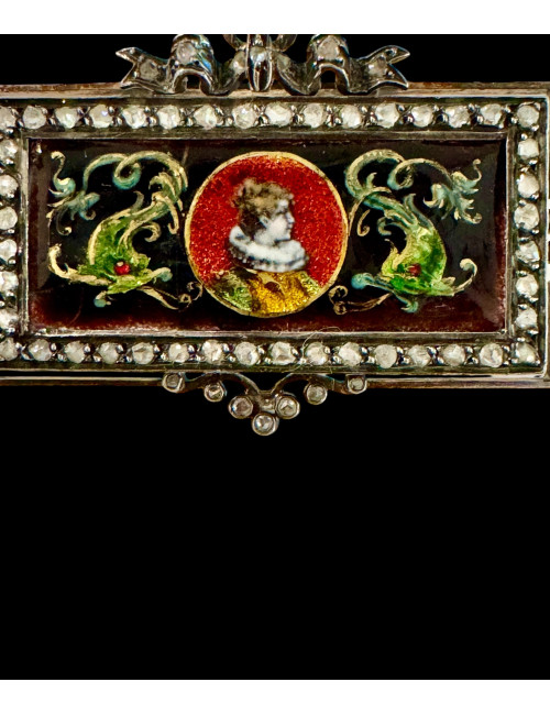 Broche Néo-Renaissance en or, émail et diamants